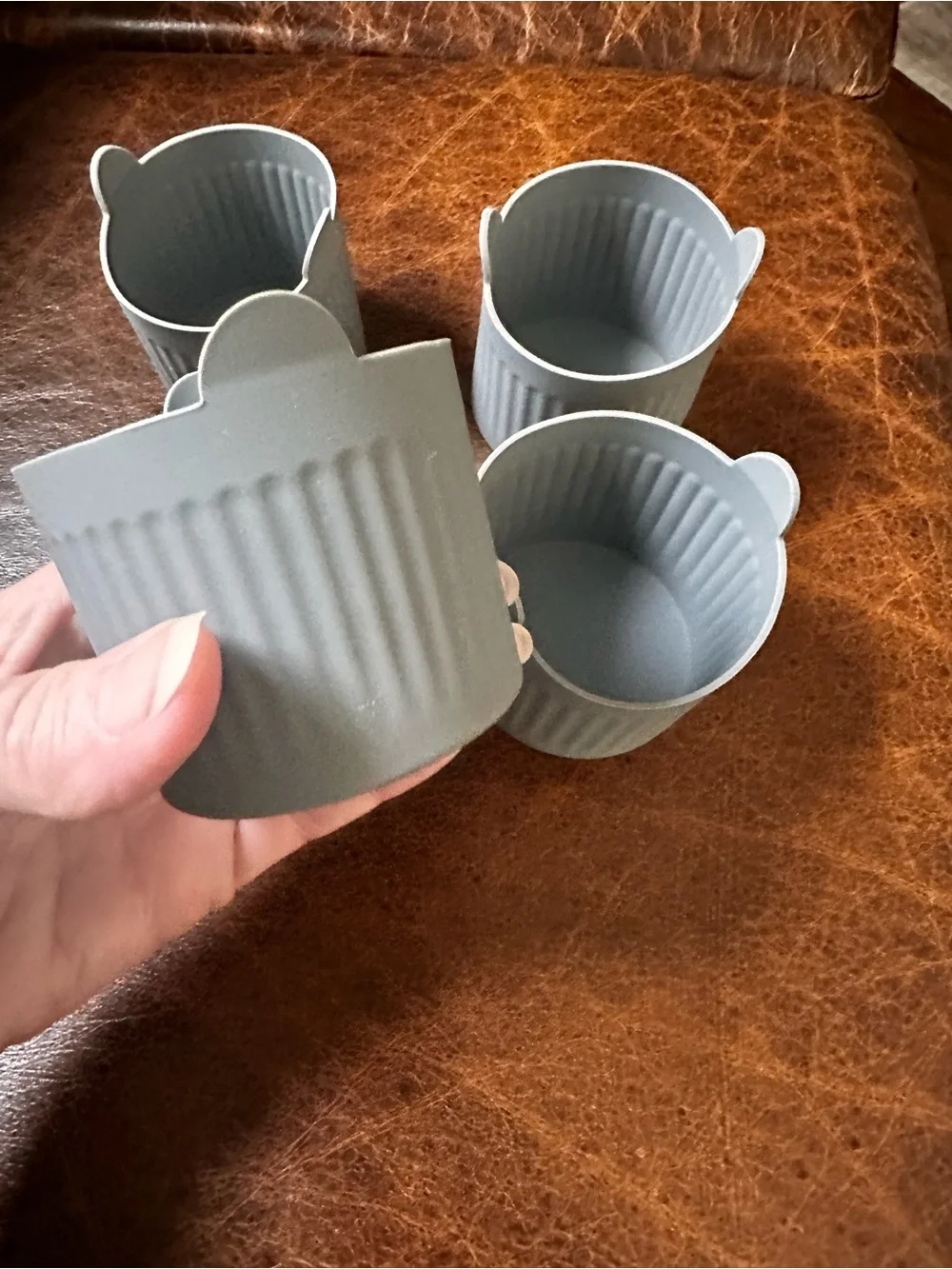 None flexible gray